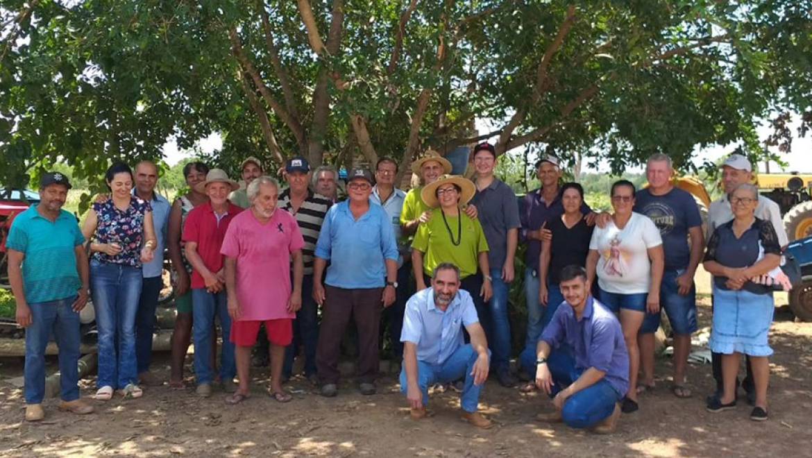 Primeira Oficina do Aviário Móvel da Unemat em Tangará da Serra